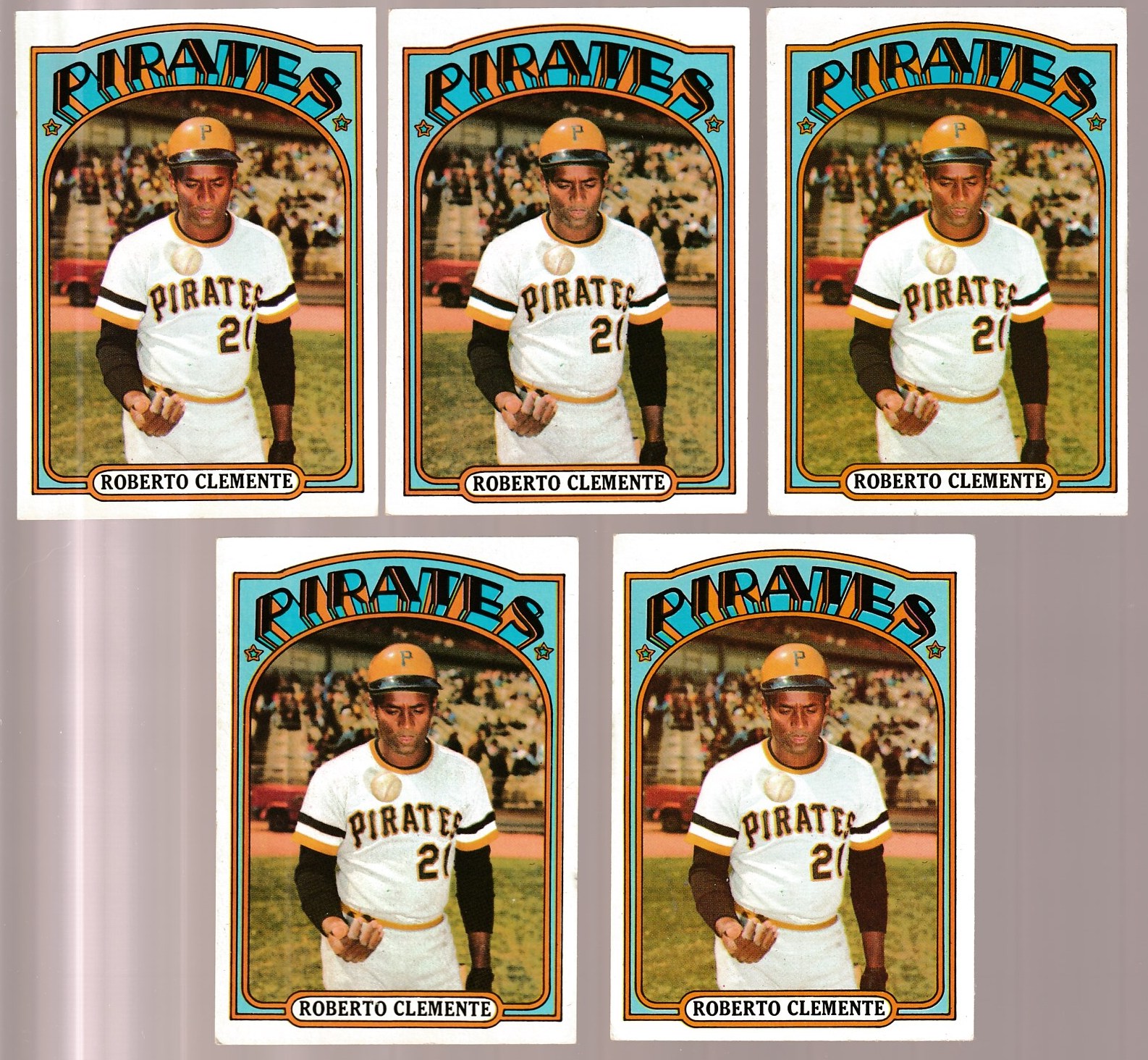 Lot of (2) 1972 Topps Baseball Cards with #751 Steve Carlton & #754 Frank  Robinson