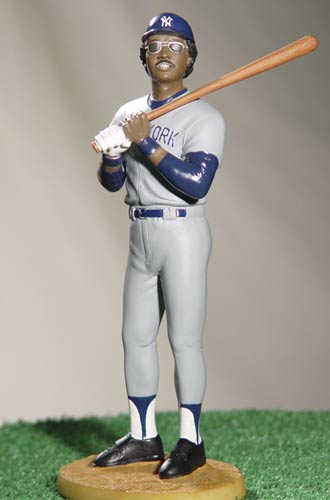 Lot Detail - 60's HARMON KILLEBREW HARTLAND STATUE w/BOX